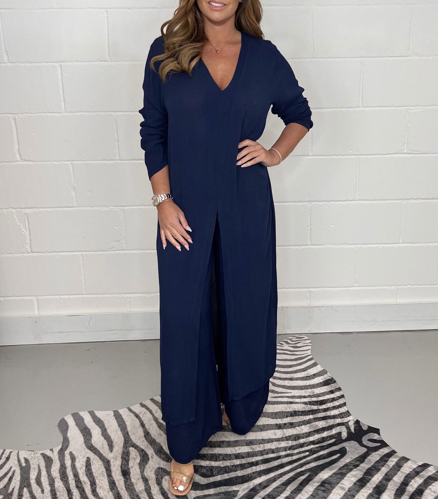 Ensemble Élégant pour Femmes : Haut Long et Pantalon Uni