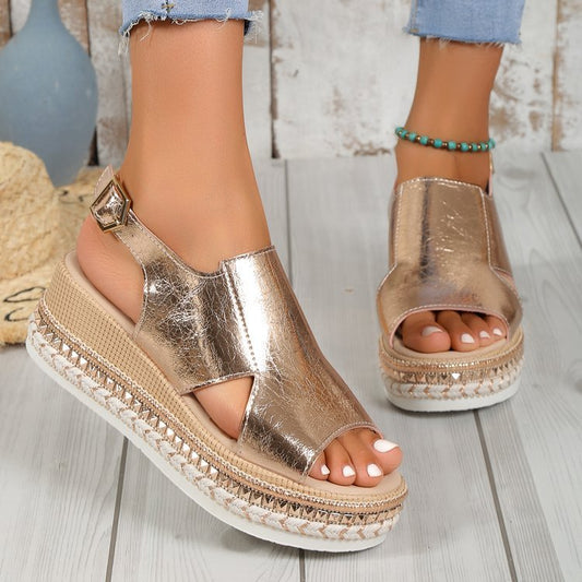 Sandales d'Été Brillantes pour Femmes – Design Ajouré, Bout Ouvert, Semelles Compensées